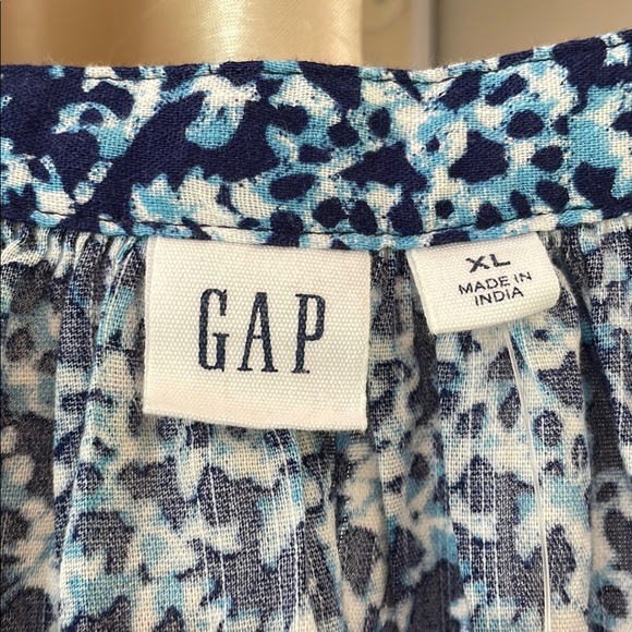 GAP Blue and White 3/4 Sleeve Relaxed Blouse - Picture 3 of 9